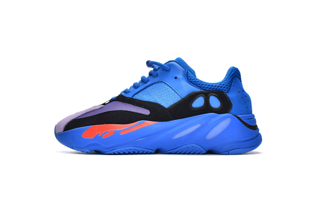 Yeezy 700 Hi Res Blue Reps Sneaker HP6674